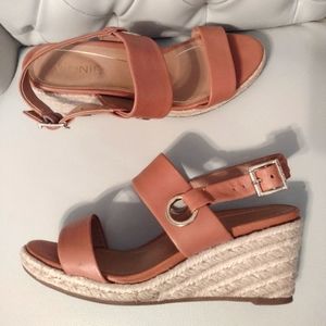 VIONIC Espadrille Wedge Sandals Tan Saddle Leather 8.5 Wide